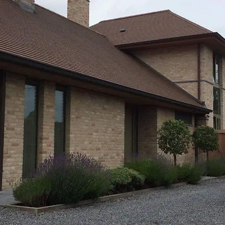 Le Jardin De Grand-mere Bed & Breakfast *